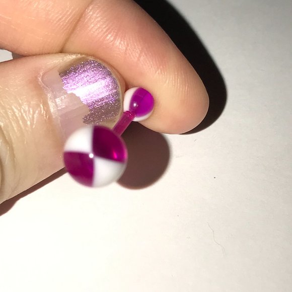 14 Gauge Purple and white Beach Ball Design Belly Ring - Picture 7 of 13